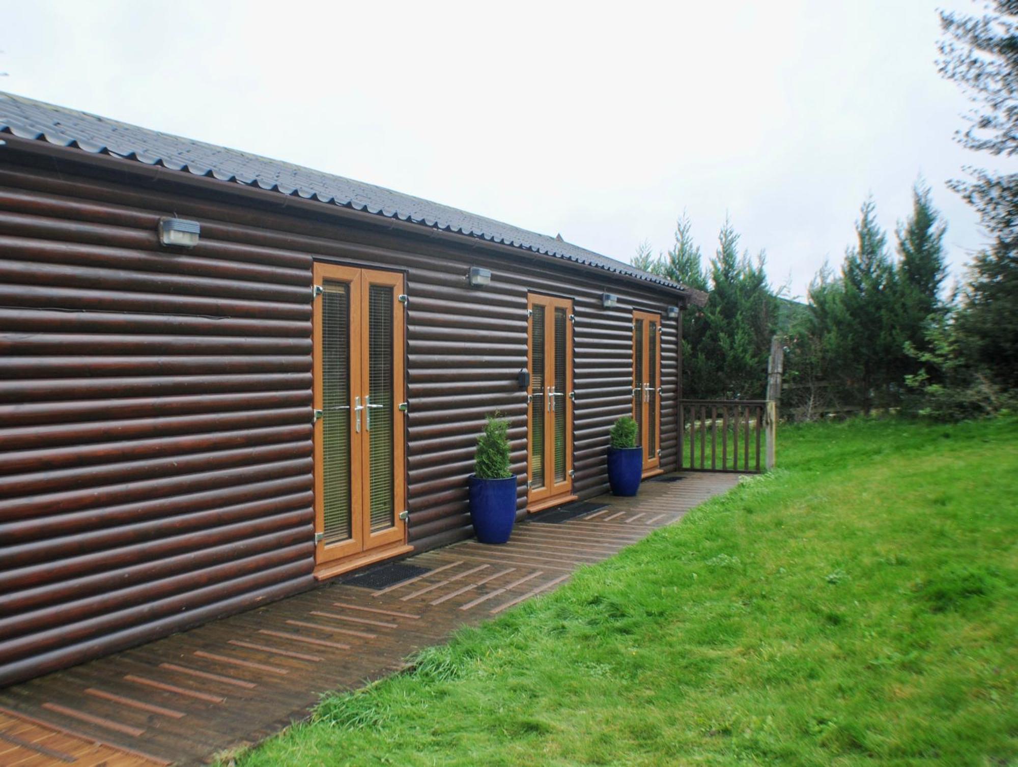 Fairview Farm Holiday Accommodation 14 Luxury Lodges, Cabins, Dog Friendly, Suitable For Couples, Families And Groups, Wedding Guests , Corporate Events, Sleeps 2-65 Guests In Ravenshead, Nottingham Near Sherwood Forest, Set In 88 Acres Oda fotoğraf
